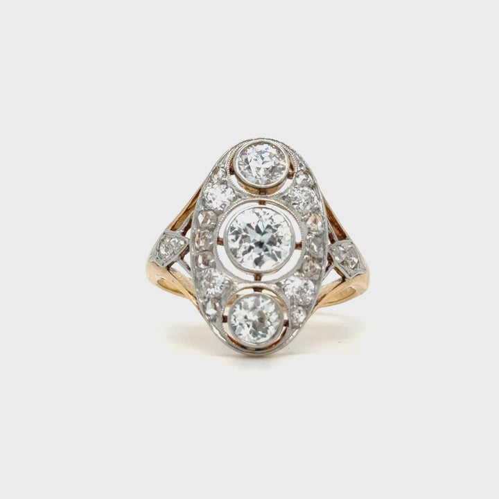 Bague Art Déco en or jaune et blanc sertie de diamants – Époque 1920-1930